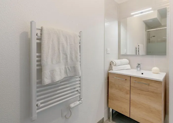 Soleil Couchant B03 By Interhome Daire *